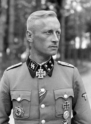 SS-Sturmbannführer_Max_Hansen-Quelle_Bundesarchiv_Bild_101III-Alber-161-25